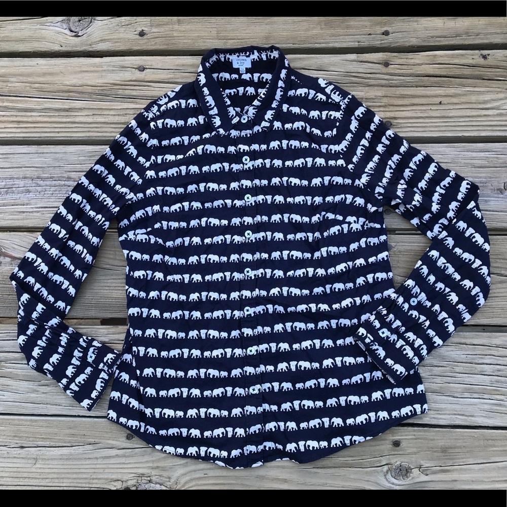 CROWN & IVY Navy White Elephant Button Top Shirt